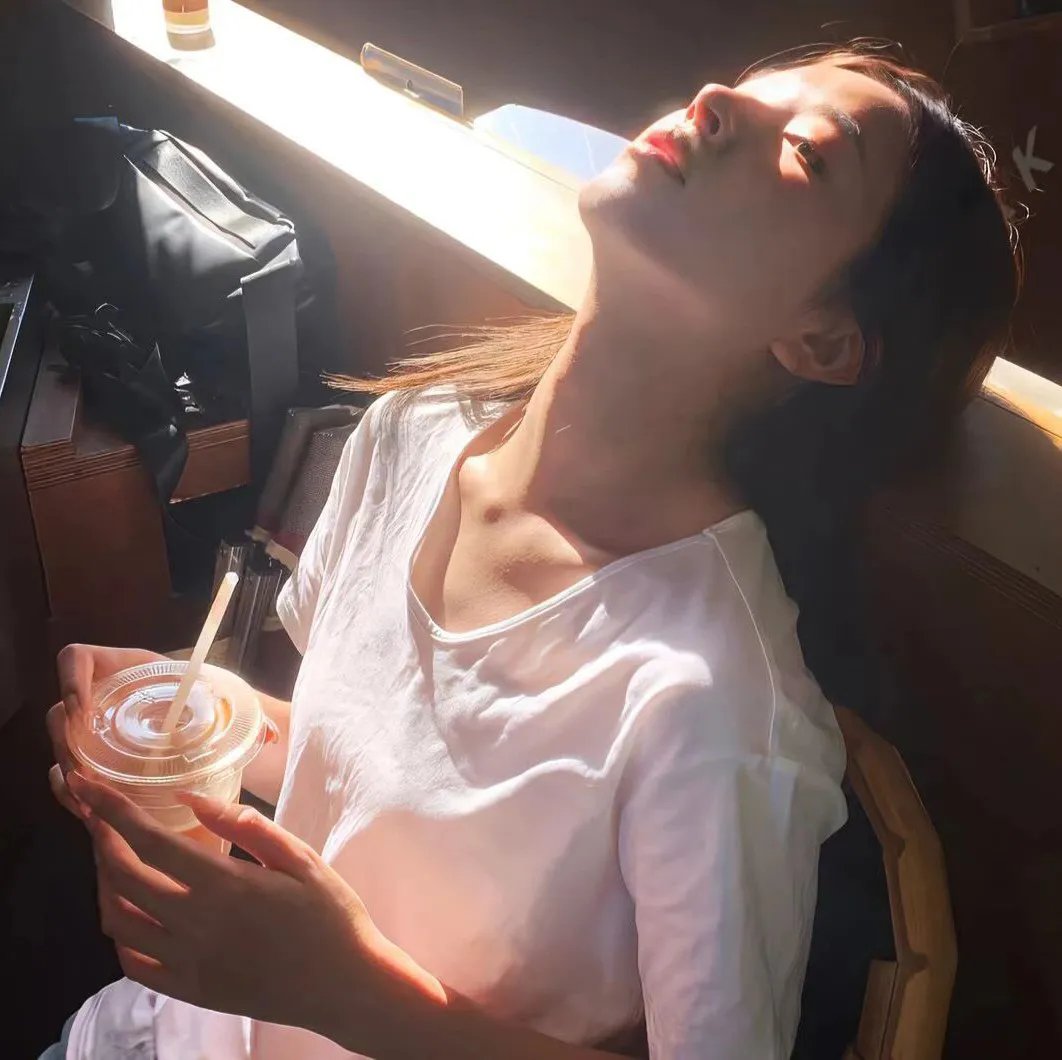 水瓶座